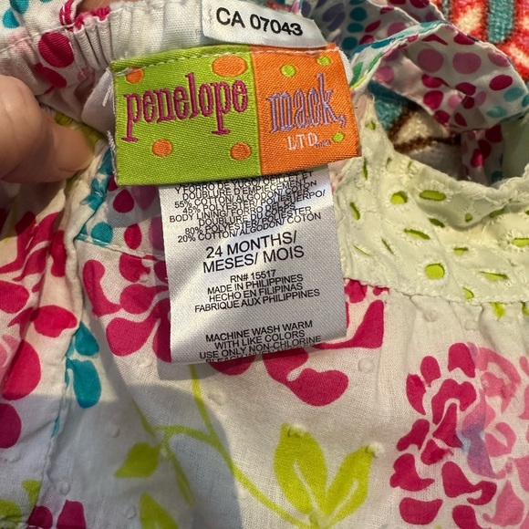 Baby girls 🧒 floral dress 👗 - Picture 4 of 4